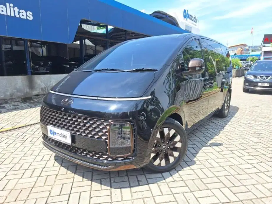 LOW DP Hyundai Staria 2.2 Signature 7 Solar-AT 2021 SMK