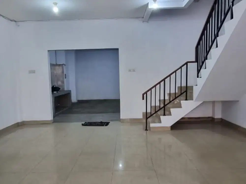 DISEWAKAN RUKO 3 LANTAI DI ARANA HARAPAN INDAH BEKASI