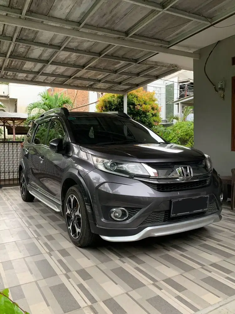 Dijual Cepat Honda BRV Prestige CVT 2016 | Terawat