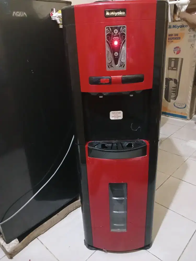 Dispenser Galon Bawah, Merk Miyako WDP-300