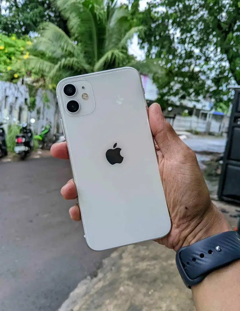 Jual ip 11 ibox 64 gb