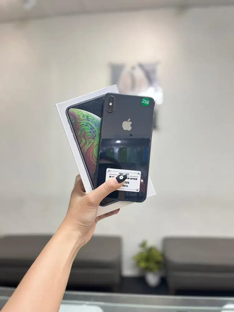 Iphone XS Max 256GB fullset mulus nominus garansi terima tt cod