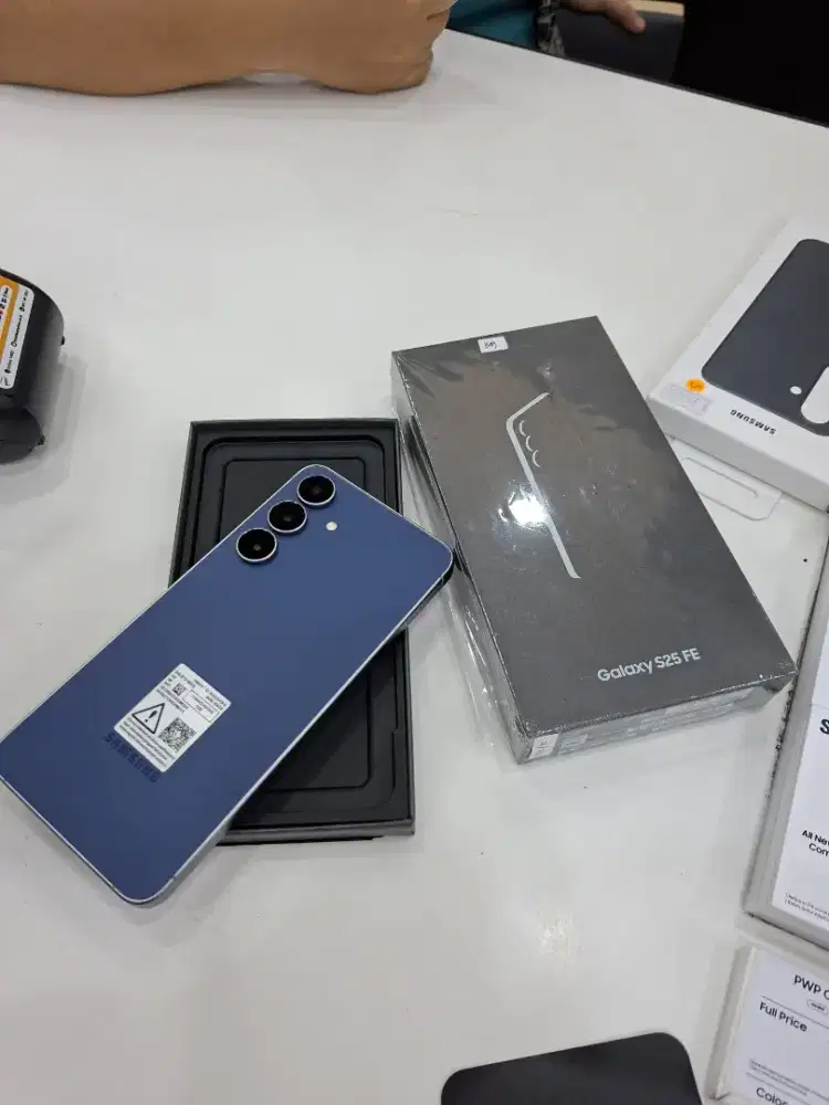 Samsung Galaxy S25FE 8/256GB