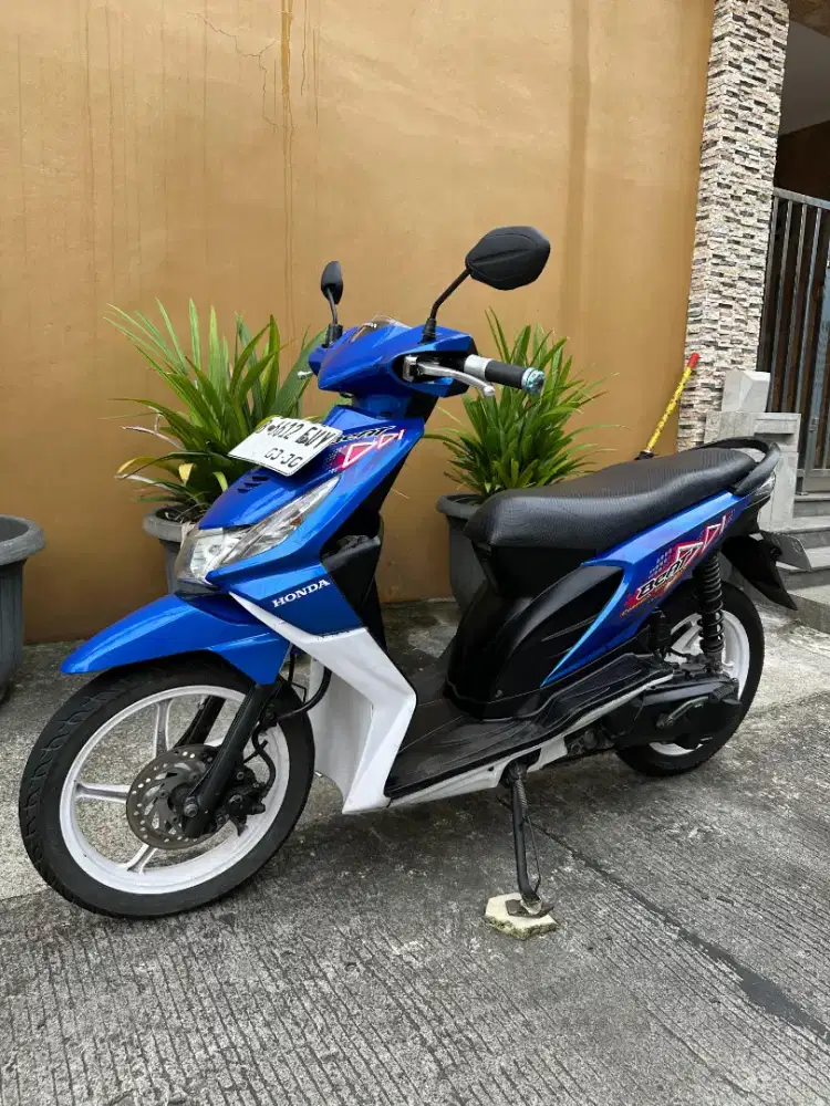 Honda Beat Karbu 110cc CBS Thn.2011