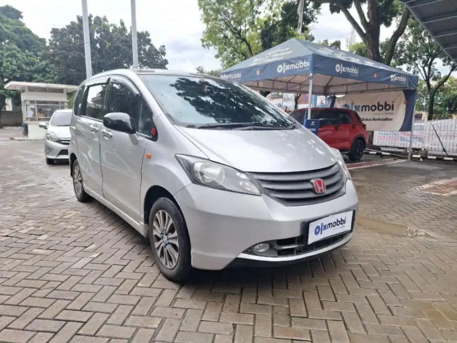 DP MURAH Honda Freed 1.5 S Bensin-AT 2012 C9LWD
