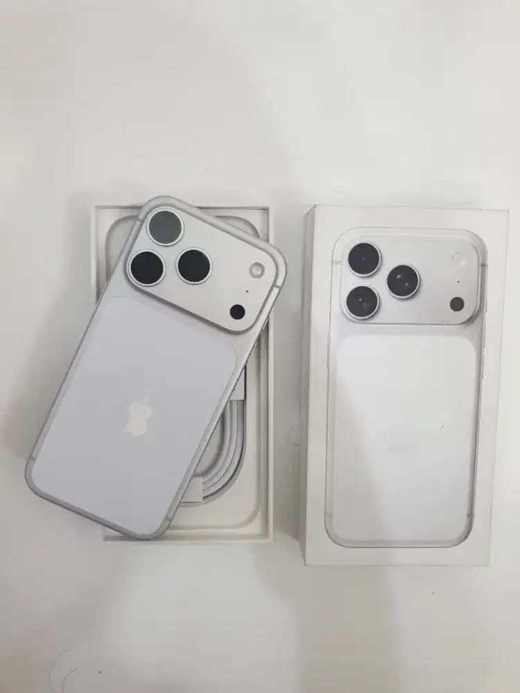 Iphone 17 pro 256gb ibox Garansi on