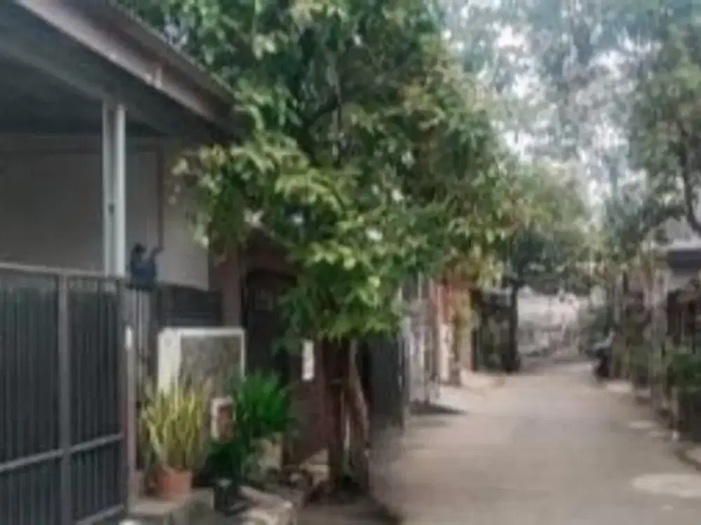 DIJUAL RUMAH MURAH 1,5 LANTAI SANGAT STRATEGIS DI PEKAYON BEKASI SELATAN