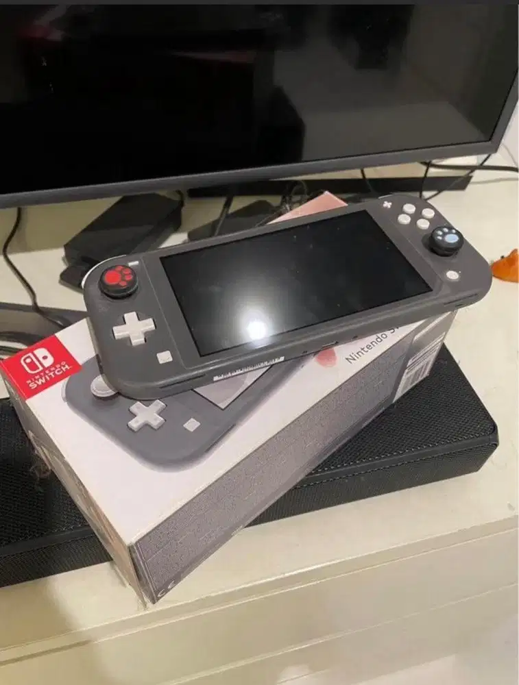 Nintendo switch lite full set