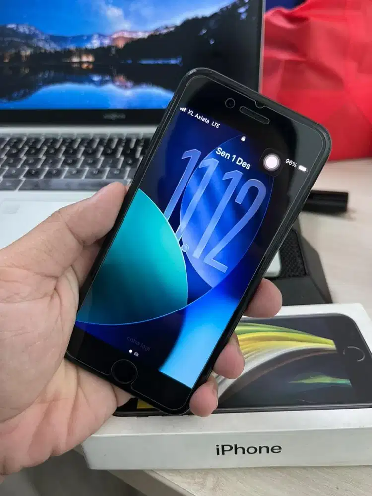 Iphone SE 2 2020 black 64gb (EX IBOX RESMI)