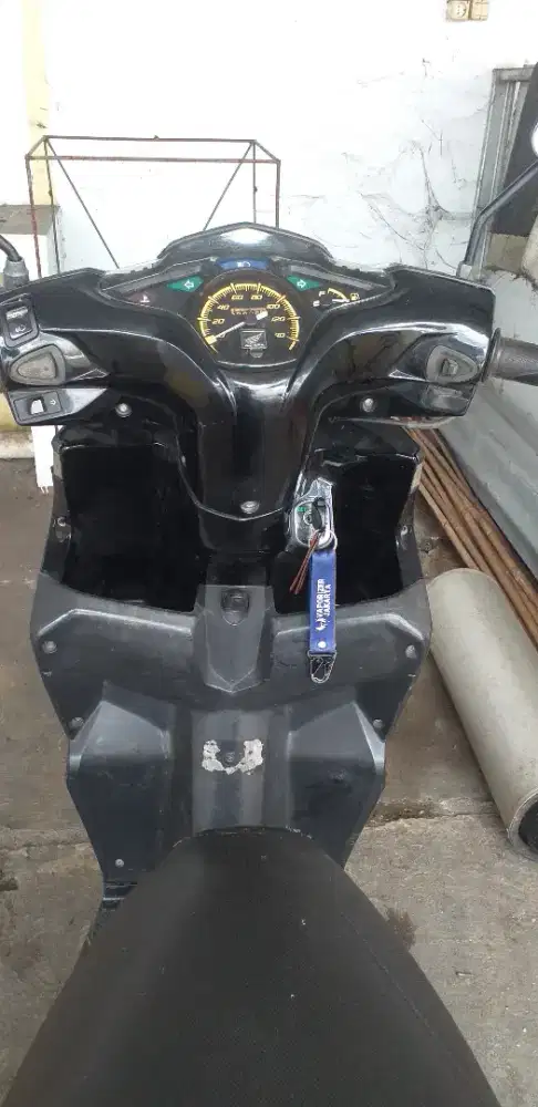 Di jual Honda vario techno 2009