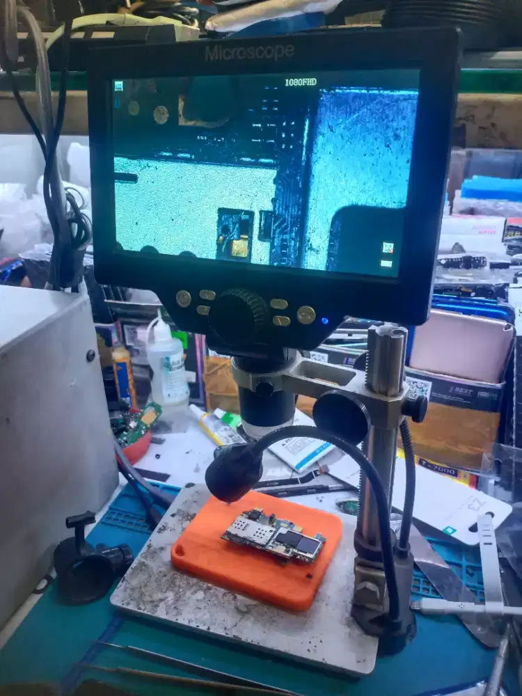 Mikroskop multi guna