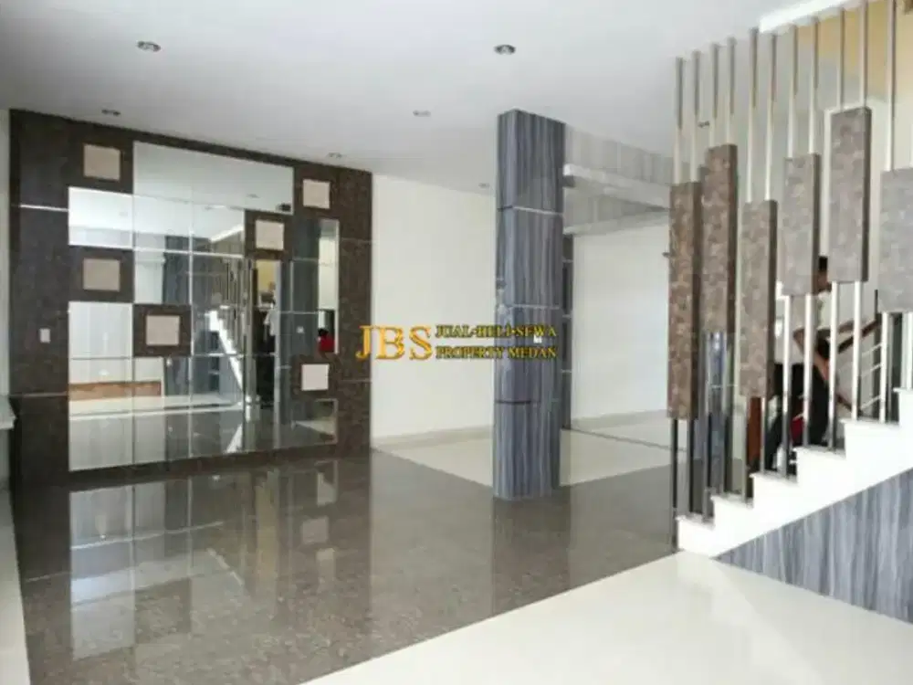 Dijual Rumah 2,5 Tingkat di Komplek Mutiara Residence Medan Jalan R.S. Haji