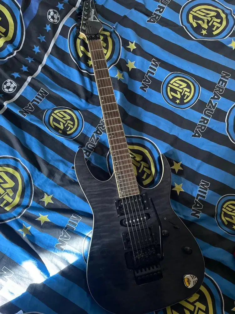 gitar listrik ibanez