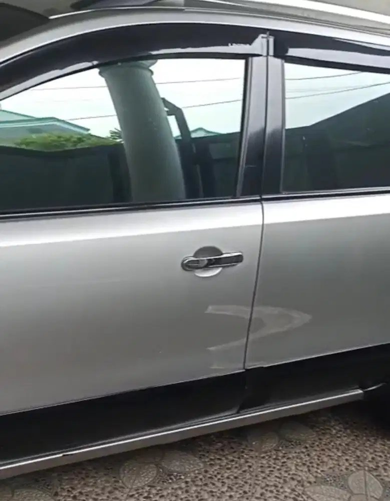 Nissan Livina 2010 Bensin