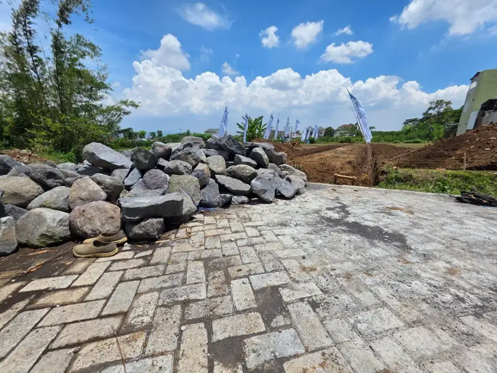 Zona Komersil Bisa Bangun Guesthouse Kost Arada Jojo Sertipikat SHM