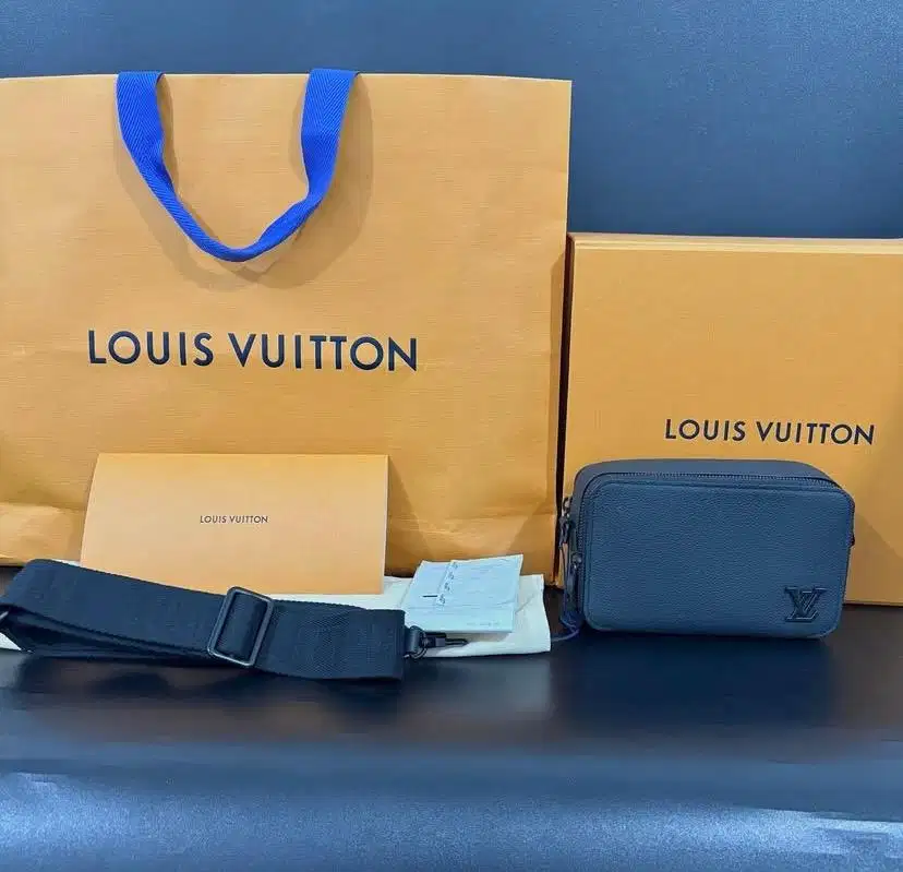 Louis Vuitton Alpha shoulder bag