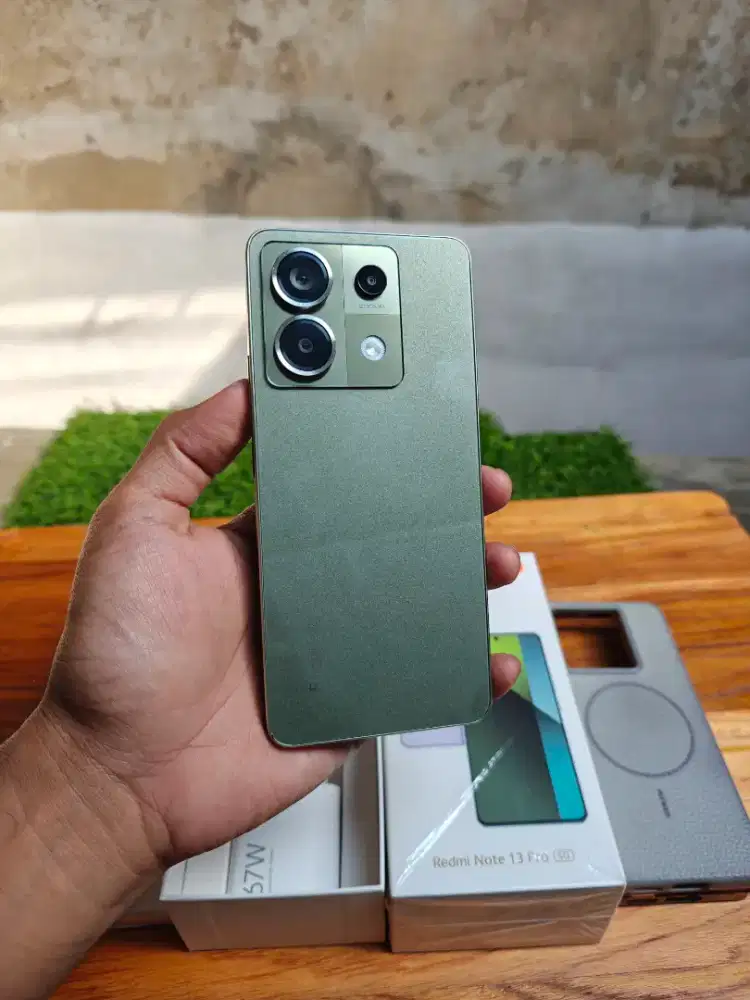 Redmi note 13 pro 5g 8/256 like new