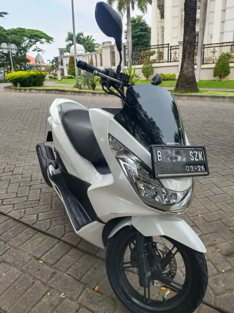 JUAL atau TUKAR TAMBAH PCX CBU Thailand 2016