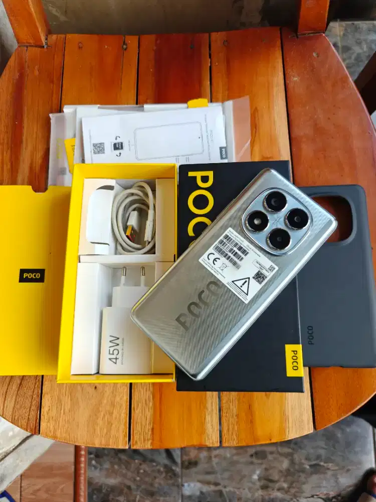 Poco X7 5G 8/256 baru 1 bulan pakai