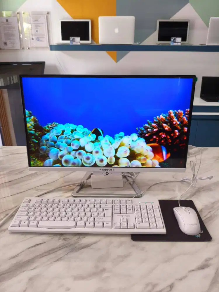 All in One Desktop i7 8GB 24INCH Kinerja Cepat untuk Office