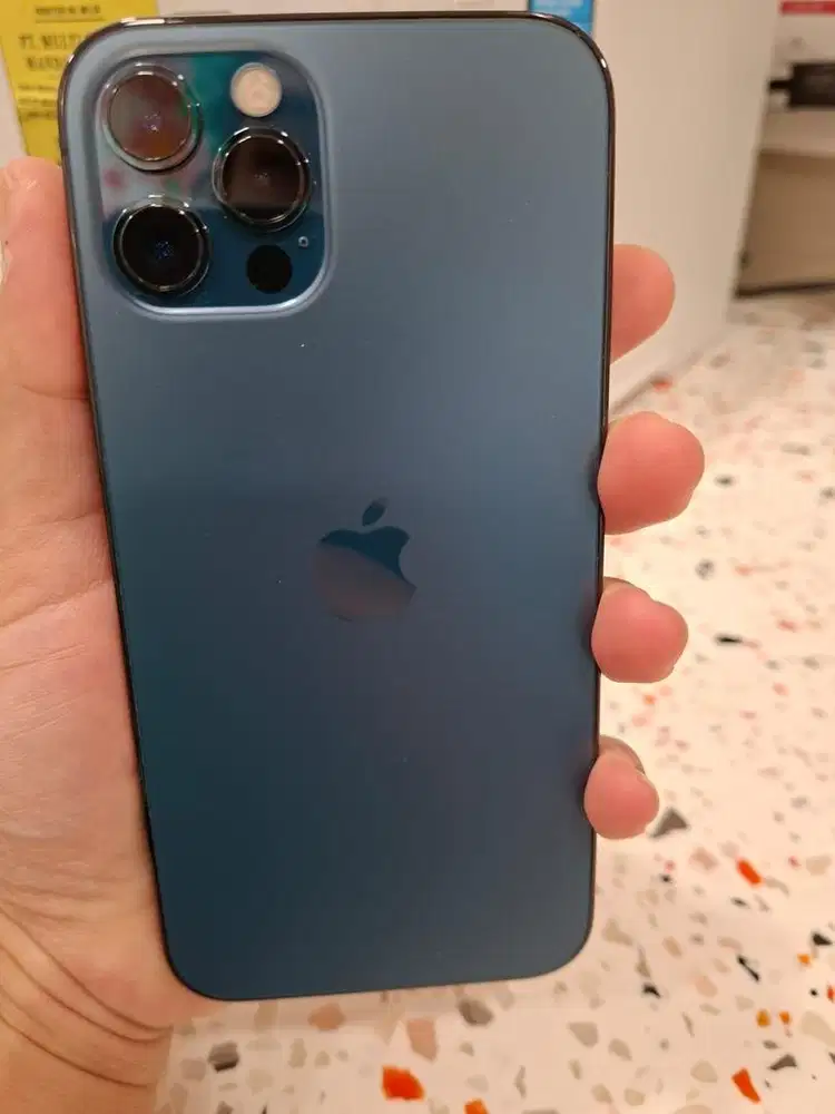Iphone 12 Pro Pacific Blue