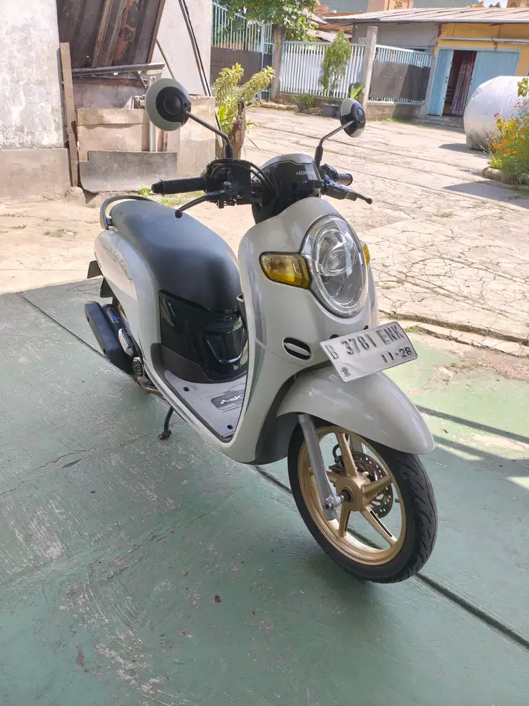 (Jual) Scoopy Stylish 2018 Siap pakai
