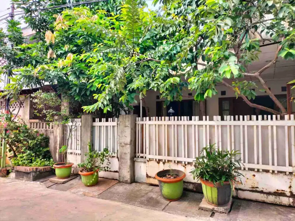 rumah dijual bekasi kota dekat stasiun dan tol