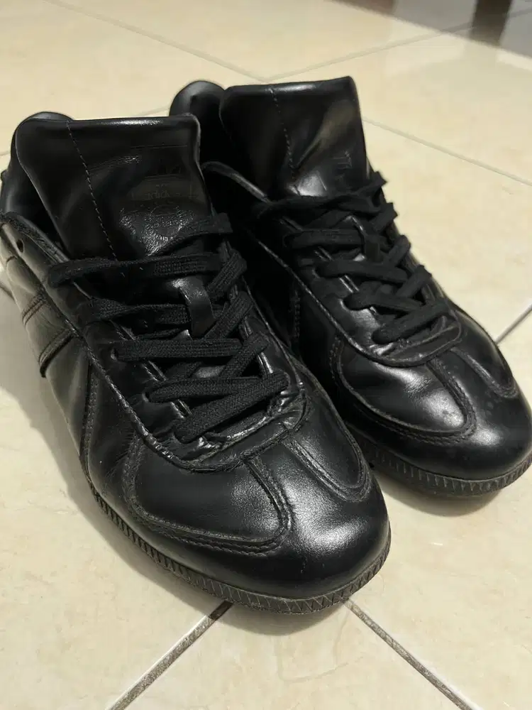 Adidas Original BW Army Full Black