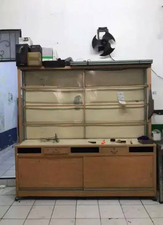 Jual etalase warung 3 Rak Panjang 2m Jual Cepat 500rb aja