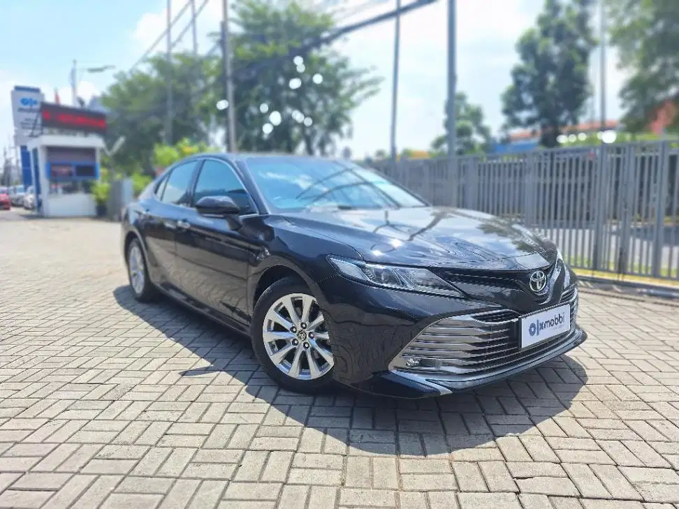 LOW DP Toyota Camry 2.5 V Bensin-AT 2019 BAH