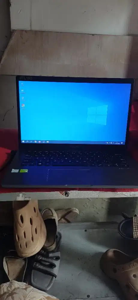 Laptop asus a409f core i5 fullset dus buku