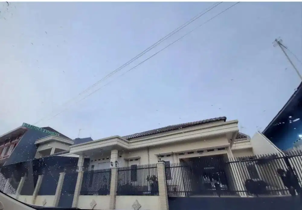 JUAL BU Rumah keluarga murah