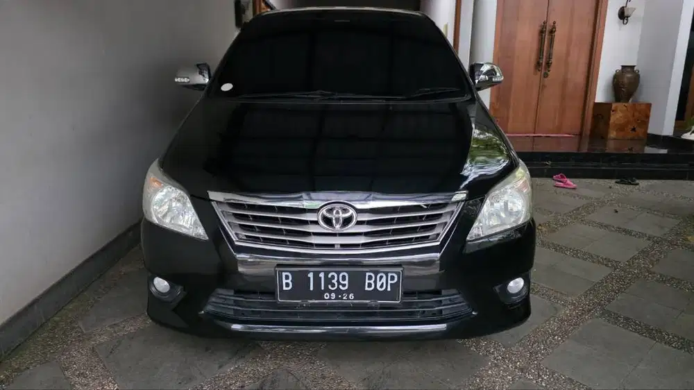 Innova 2.0 G 2011 metic bensin pjk pjg bln 9/26 odo 98rb km fullset
