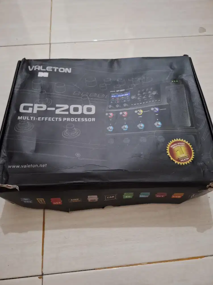 Efek gitar Valeton GP200