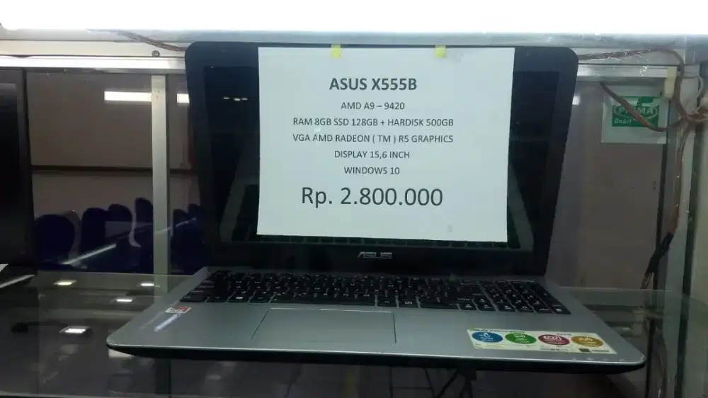 Asus vivobook X555B AMD A9 9420 8GB ssd 128GB hdd 500GB 15inch