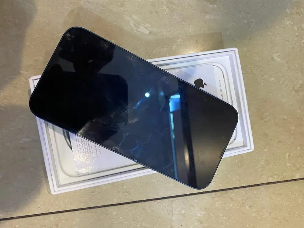 Iphone 13 128gb ibox bisa cash dan kredit