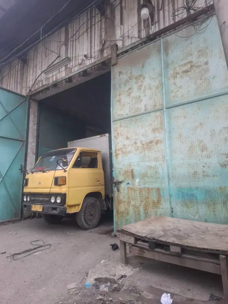 Di butuh kan segera Driver dan sprinter