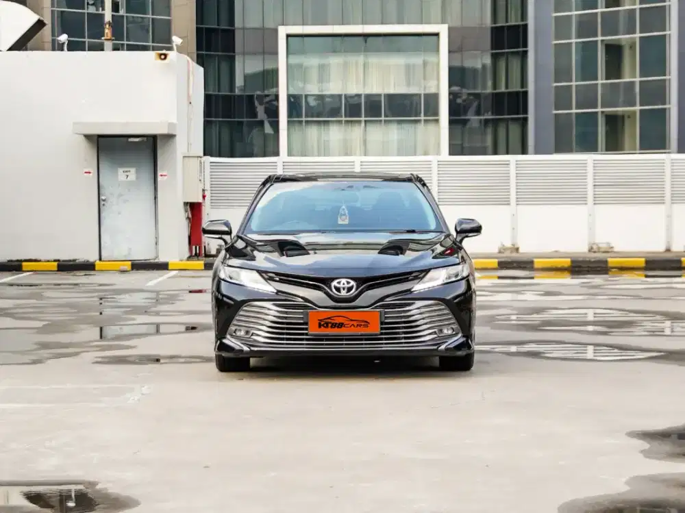CAMRY 2.5 V AT TAHUN 2020 WARNA HITAM