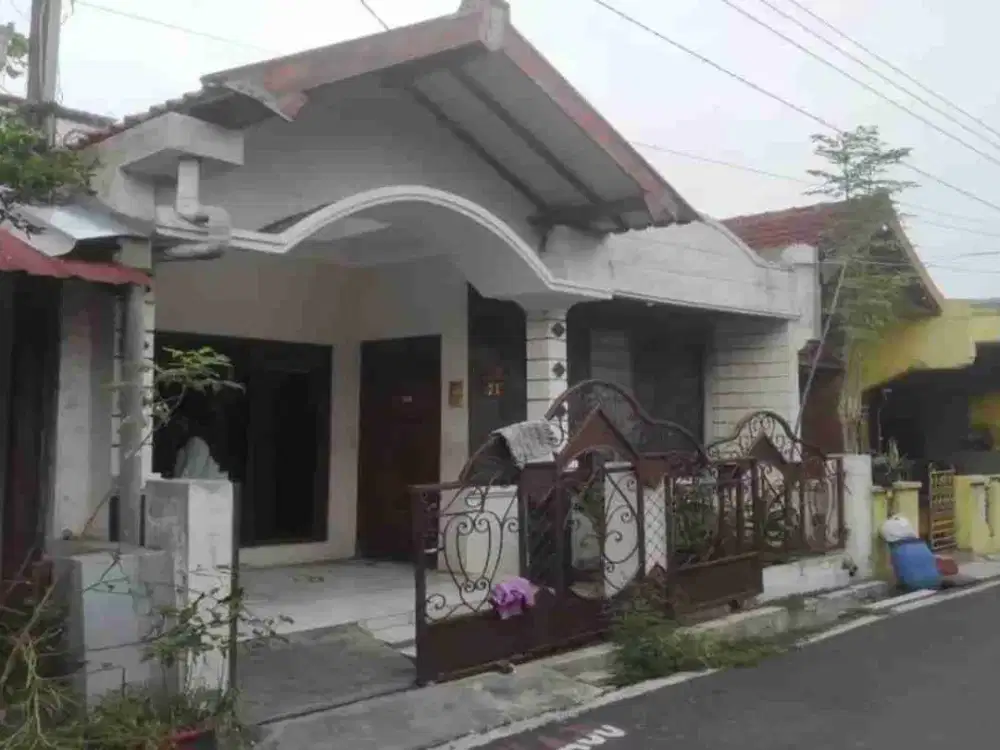 Dijual Rumah di Banyumanik, 10Menit ke Kampus Undip Semarang