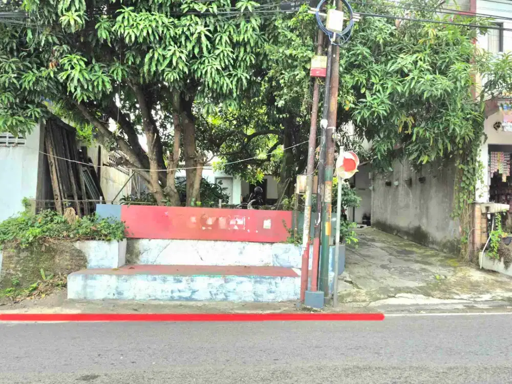 Tanah Pekarangan 300m² Akses Jalan Lebar Aspal