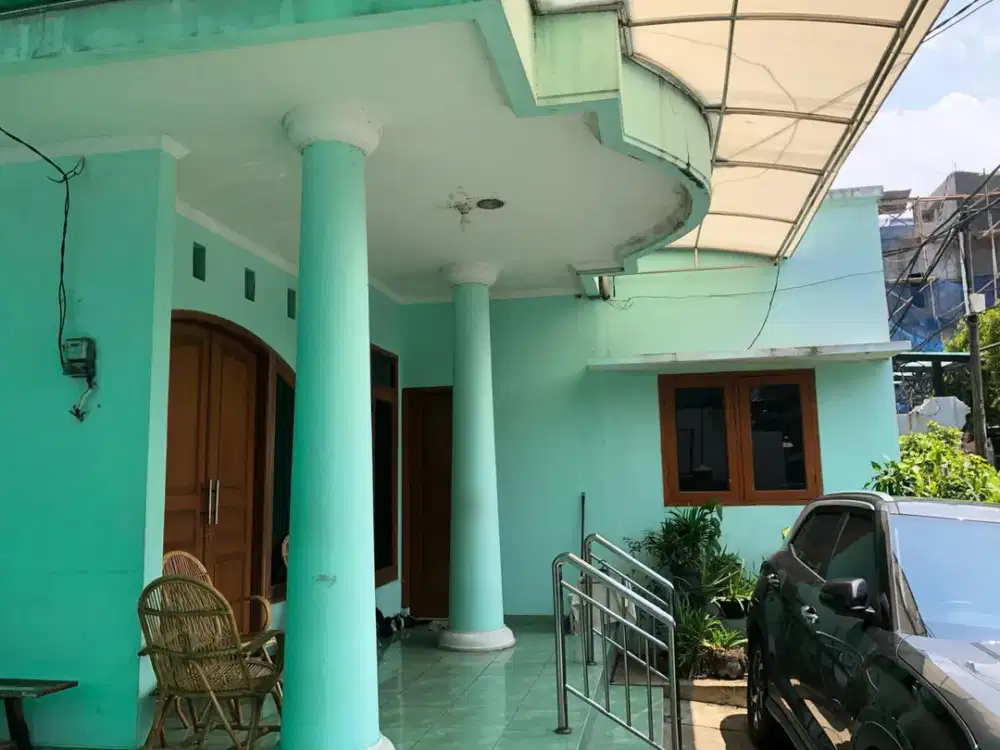 Dijual Rumah Posisi Hook Grogol Jakarta Barat
