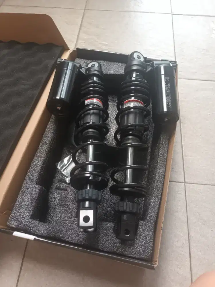 Shock Belakang Dan Low Ring Kit