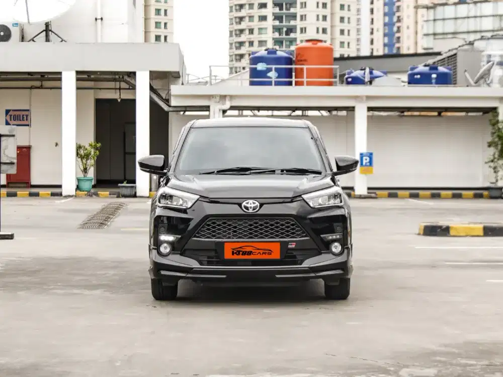 TOYOTA RAIZE GR AT LIKE NEW 2025 WARNA HITAM