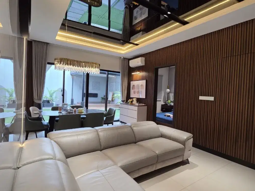 Rumah Premium Luxury Emily Summarecon Bandung