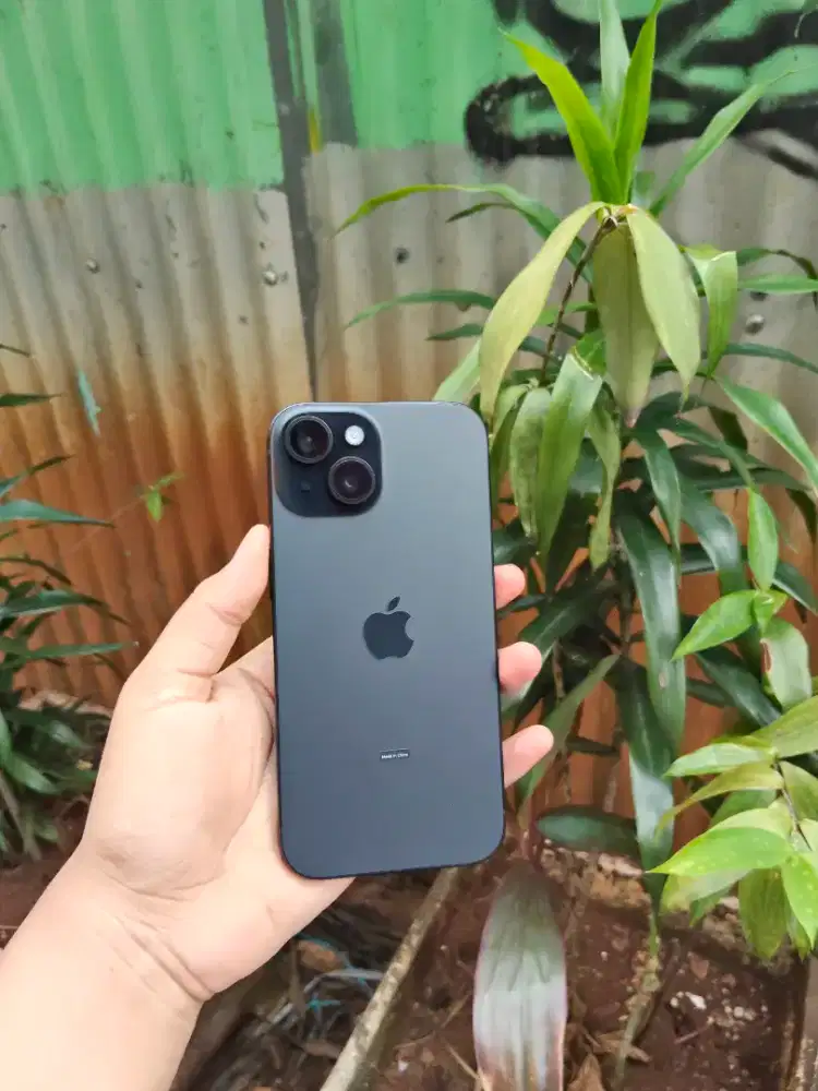 iPhone 15 128gb iBox