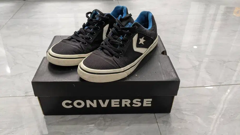 JUAL SEPATU CONVERSE EL DISTRITO OX (Black/Totally Blue/White) – UNISE