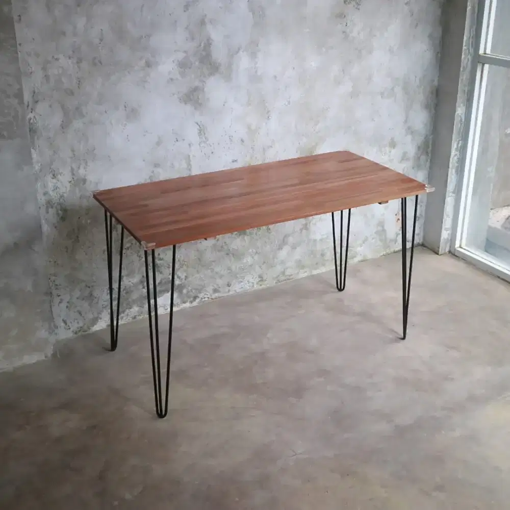 MEJA HAIRPIN AESTHETIC HIGH DURABILITY PROMO MEJA HAIRPIN 557.000 !