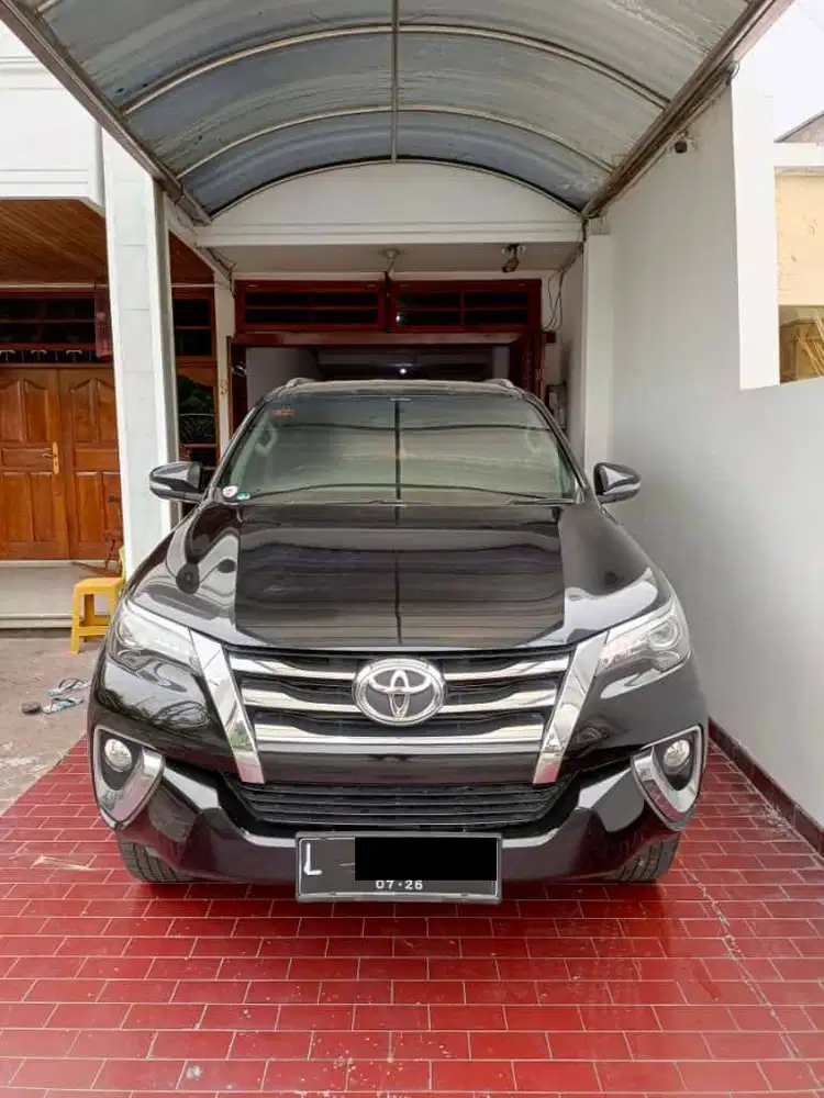 Toyota Fortuner 2.4 VRZ Diesel A/T 2016