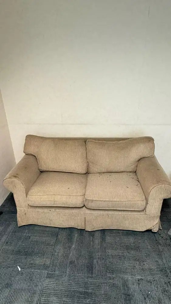 Sofa 2 seat (warna krem)