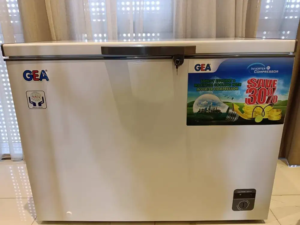 Freezer GEA CHEST AB-320-ITR